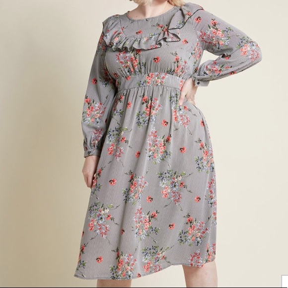Modcloth Dresses & Skirts - NWOT ModCloth floral ruffle midi dress size 1X